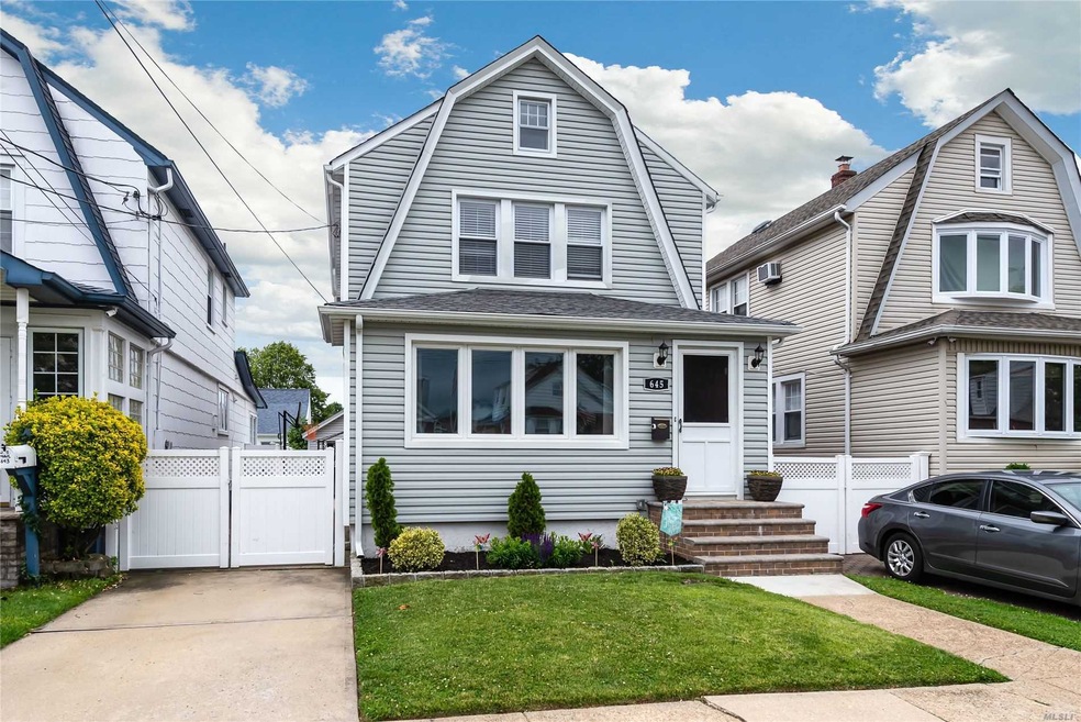 645 Gabriel Ave, Franklin Square, NY 11010 - photo 1
