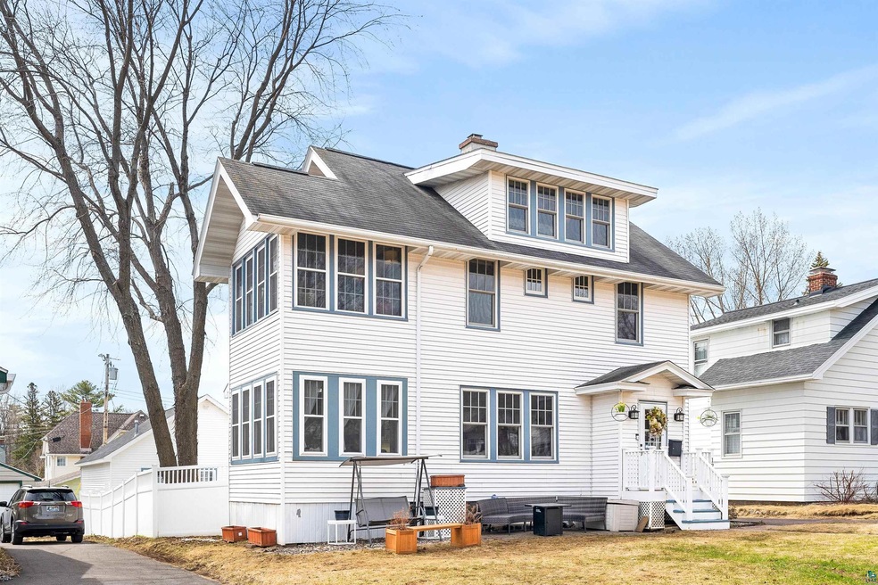 124 Waverly Place, Duluth, MN 55803 - photo 1