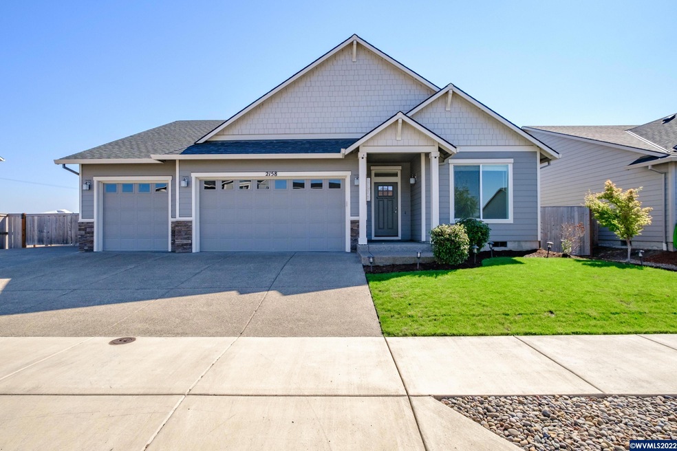 2158 NE Deciduous Ave, Albany, OR 97321 - photo 1