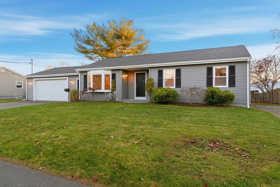 95 Samson Ave, Somerset, MA 02726 - photo 1