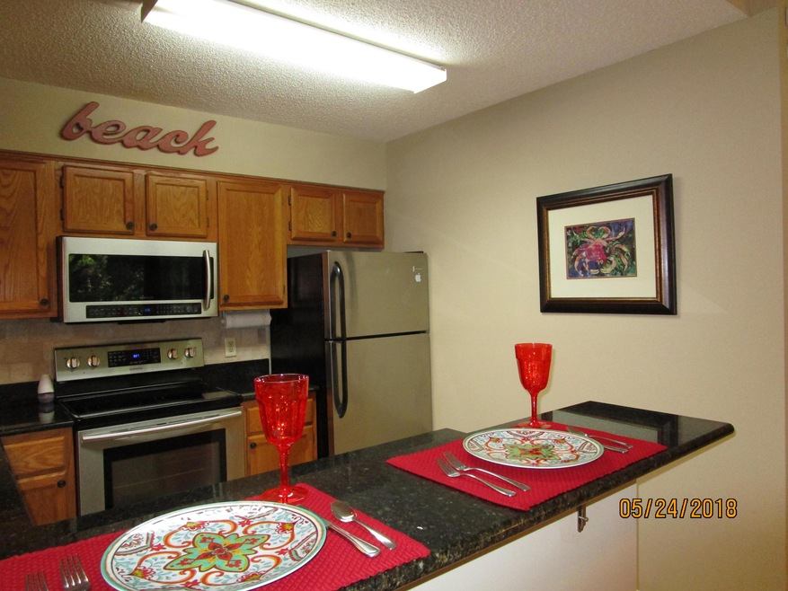 Kitchen updated with Granite & Stainless