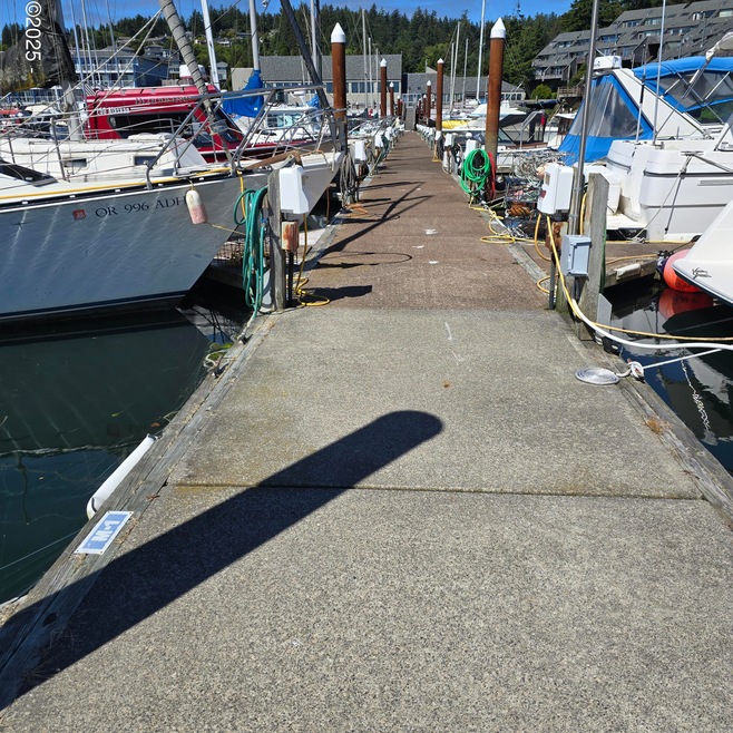 C Dock