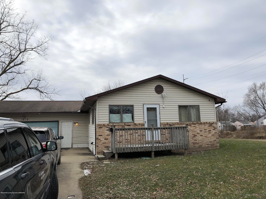 1012 Barney Ave, Flint, MI 48503 - photo 1