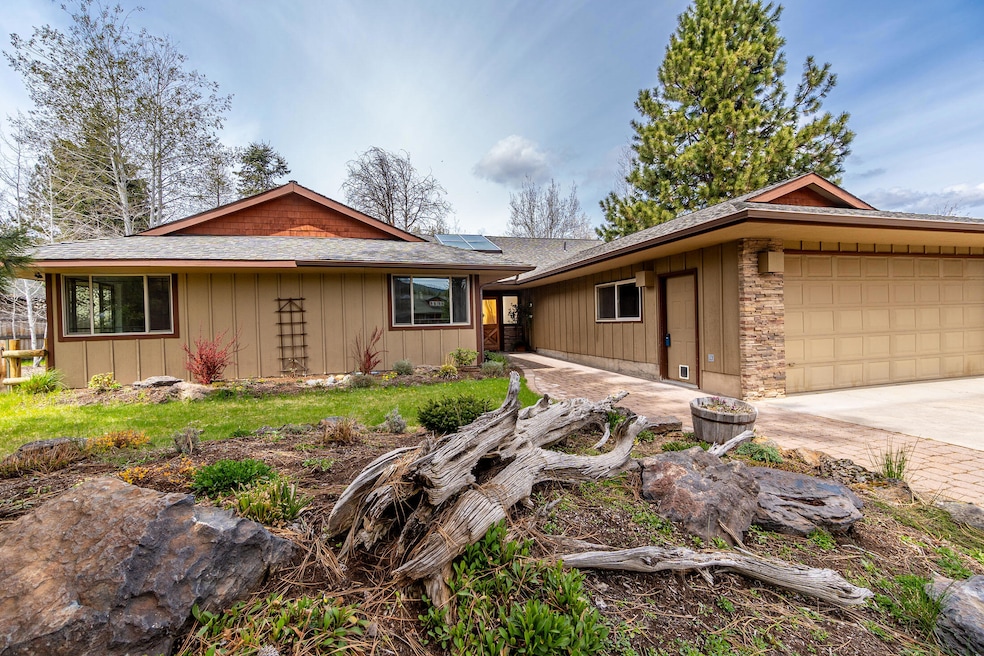 13752 SW Meadow View Dr_0046 copy