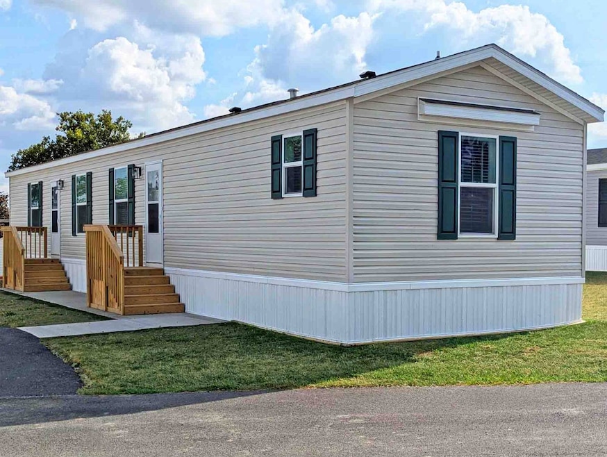 1306 Chateau Cir unit 62, Findlay, OH 45840 - photo 1