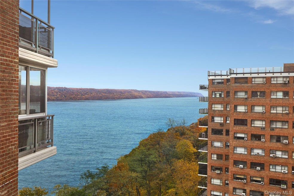 For Sale $250,000 • Co-Listing Agent