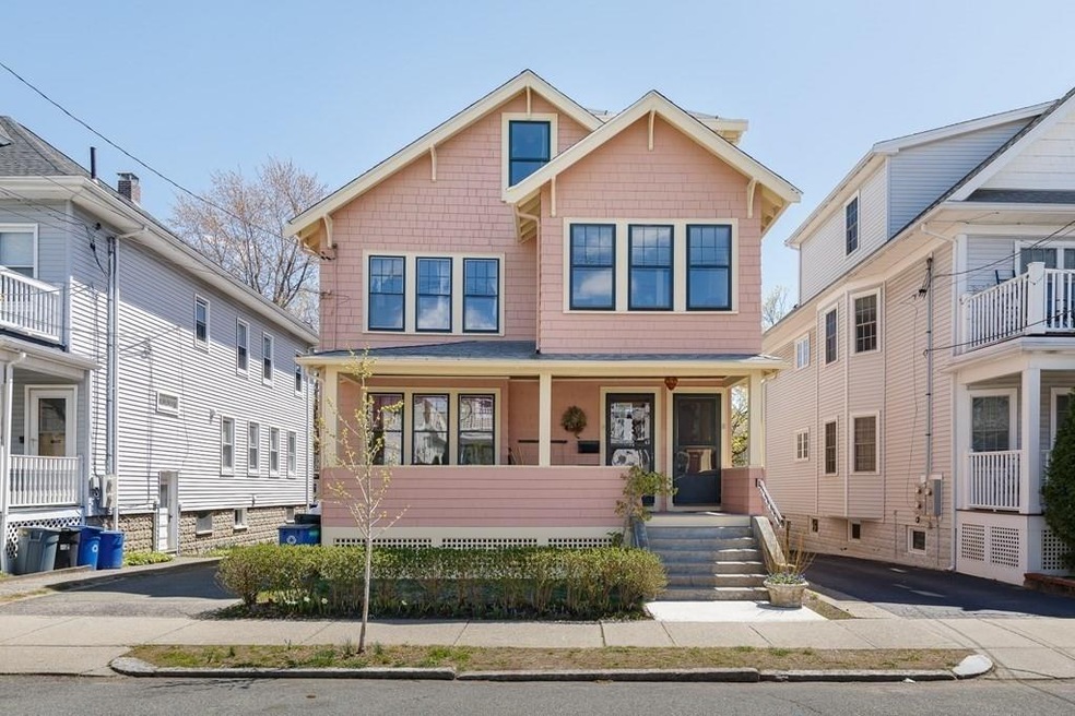 14-16 Thorndike St, Arlington, MA 02474 - photo 1