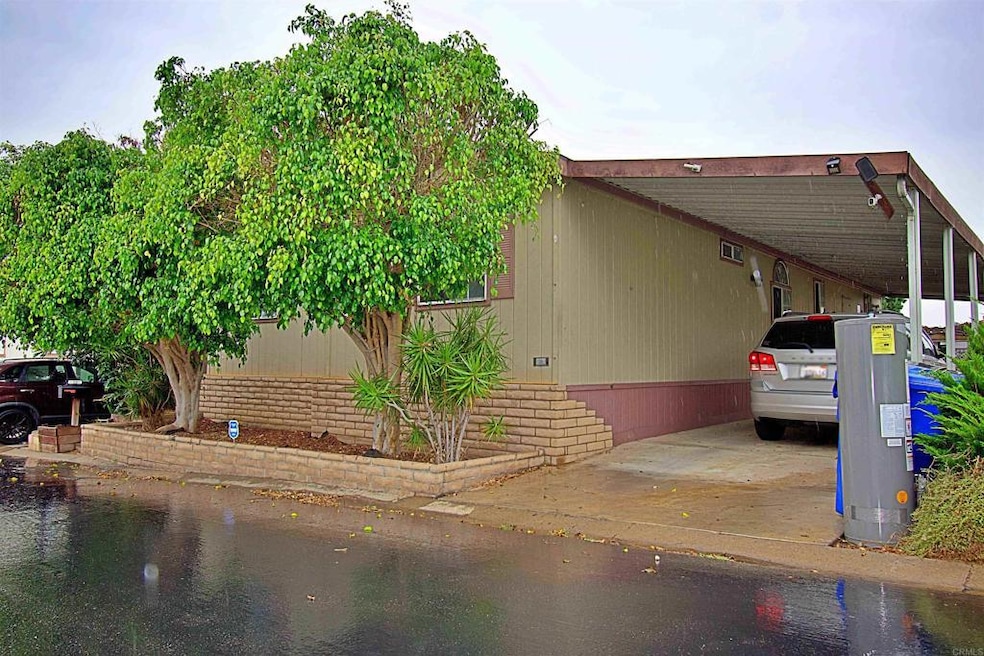 1011 Beyer Way unit 32, San Diego, CA 92154 - photo 1