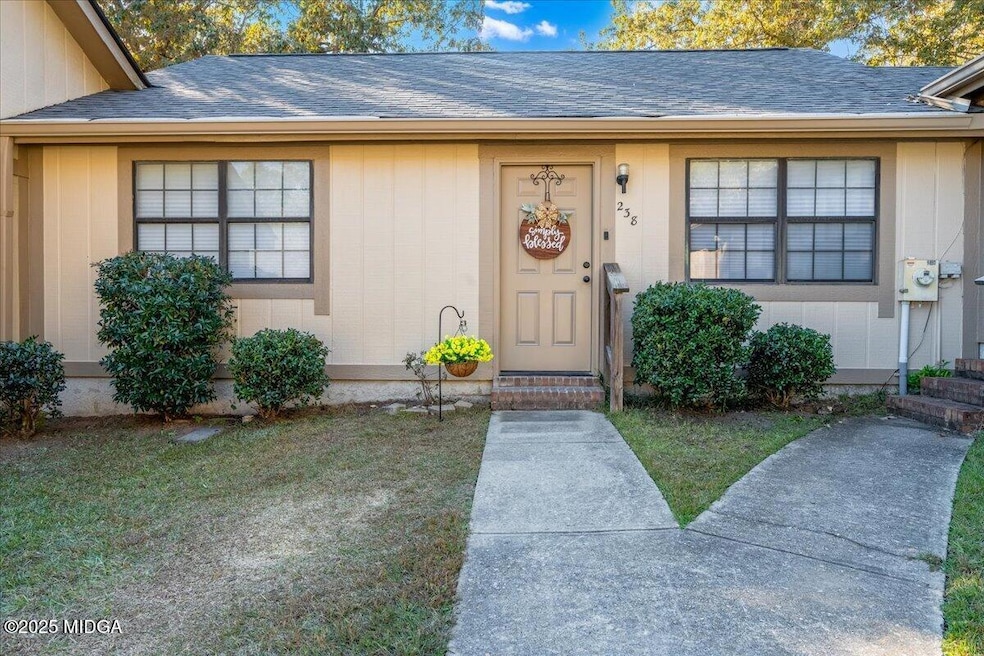 238 Tallulah Trail, Warner Robins, GA 31088 - photo 1