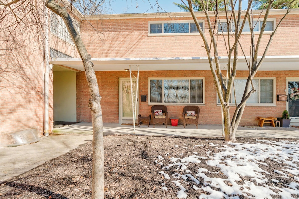 2551 Charing