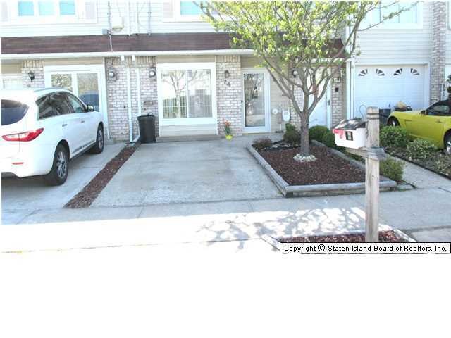74 Seguine Place, Staten Island, NY 10312 - photo 1
