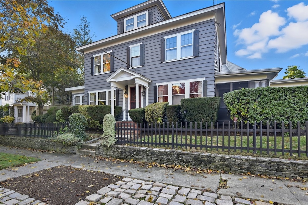 Under Contract $799,000