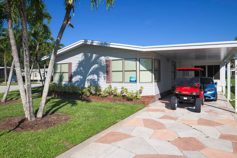 227 Peach Palm Ln, Naples, FL 34114 - photo 1