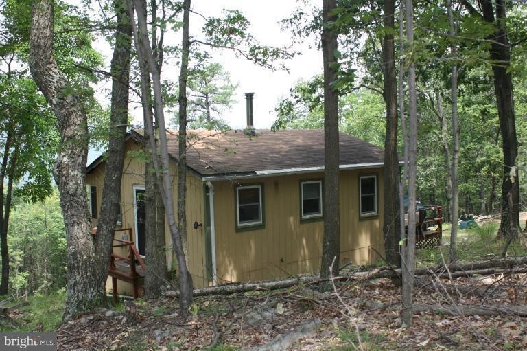 827 Cardinal View Rd, Bloomery, WV 26817 - photo 1