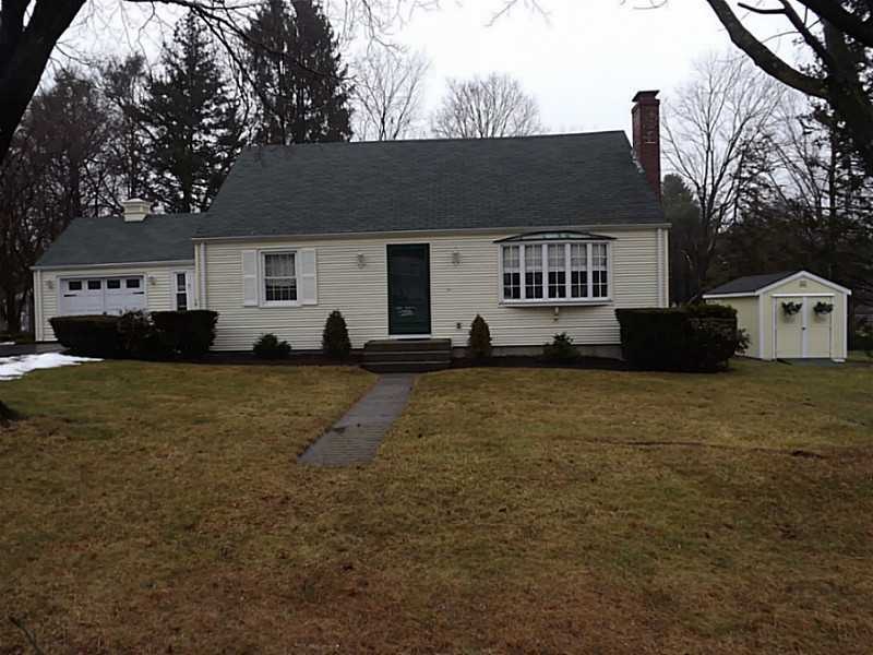 7 Maplewood Orchard Dr, Greenville, RI 02828 - photo 1