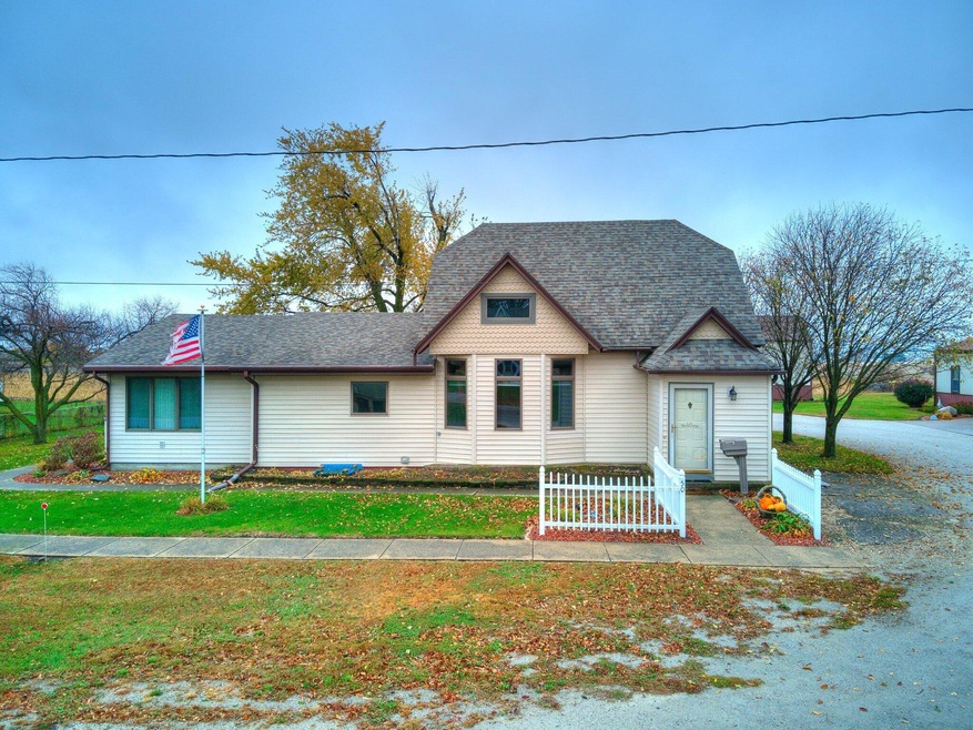 15-web-or-mls-50 Latrobe Ave-16