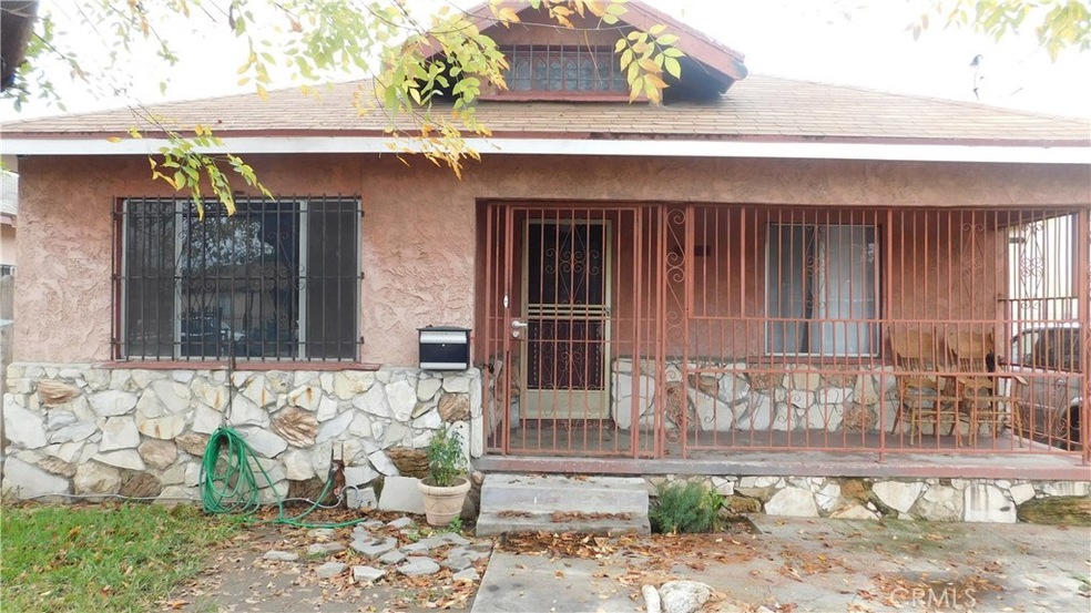 11709 Success Ave, Los Angeles, CA 90059 - photo 1