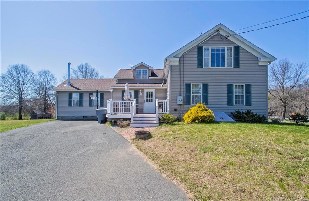 82 Mullen Rd, Enfield, CT 06082 - photo 1