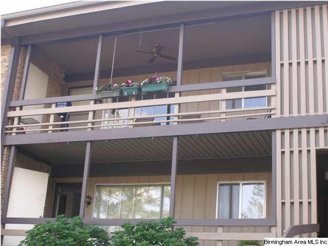 Two Bedroom condo in the Hoover complex of Four Se