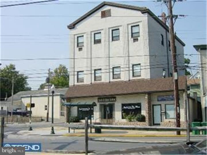 151 W Lancaster Ave unit 3-E, Downingtown, PA 19335 - photo 1