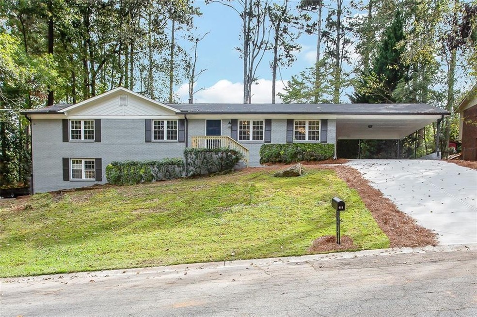 618 Stone Harbor Pkwy SW, Marietta, GA 30060 - photo 1