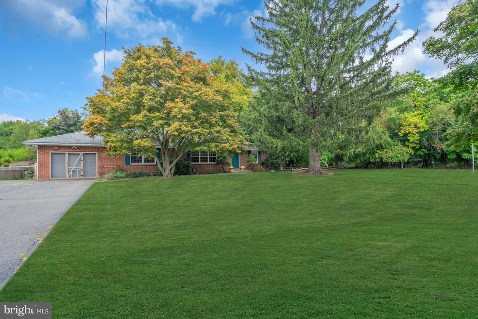 2320 White Horse Hamilton Square Rd, Trenton, NJ 08690 - photo 1