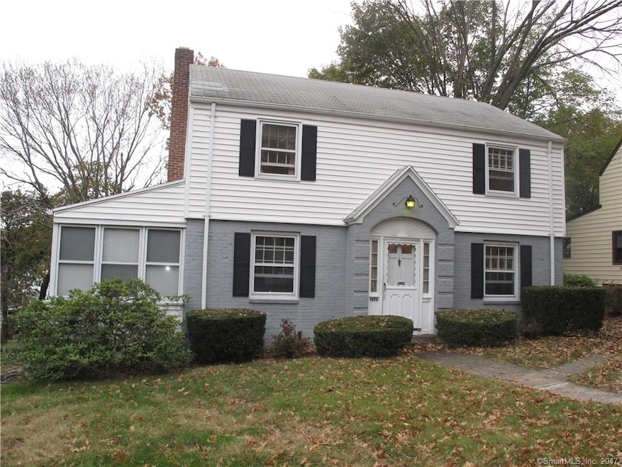 1646 Ella T Grasso Blvd, New Haven, CT 06511 - photo 1