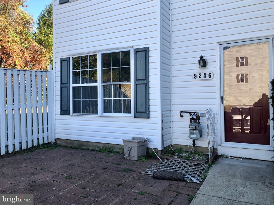 9236 Leigh Choice Ct, Owings Mills, MD 21117 - photo 1