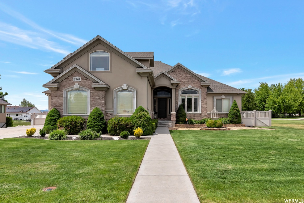 For Sale $1,150,000 • Co-Listing Agent