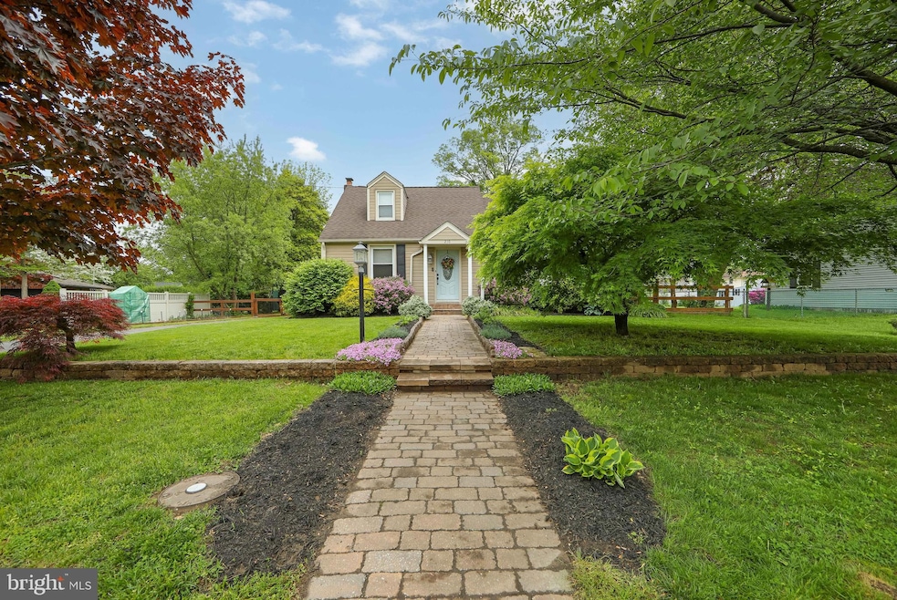 210 Peachtree Ln, Delanco, NJ 08075 - photo 1