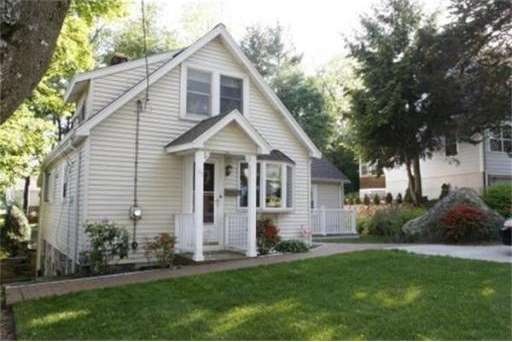 63 Circle Dr, Waltham, MA 02452 - photo 1