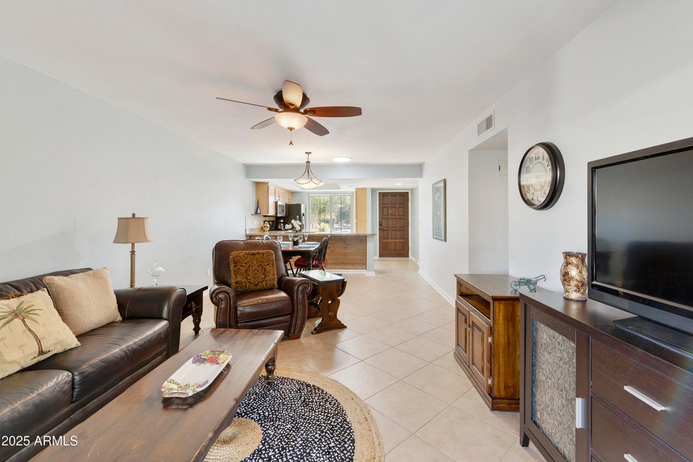 444 S Desert Flower Dr unit 3, Mesa, AZ 85208 - photo 1