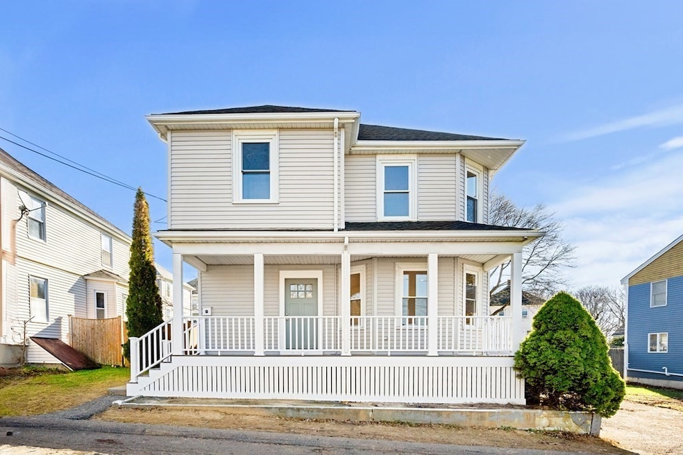 4 Seaview Ave, Danvers, MA 01923 - photo 1