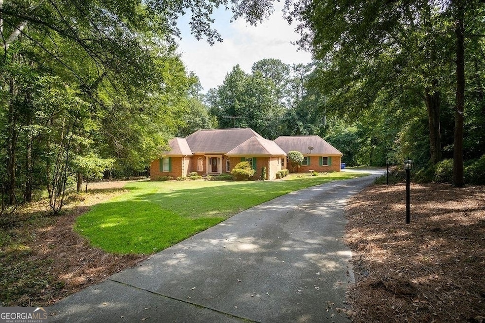 3165 Spring Lake Dr NE, Conyers, GA 30013 - photo 1