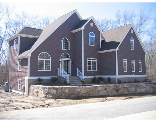 355 Carroll St, North Dartmouth, MA 02747 - photo 1