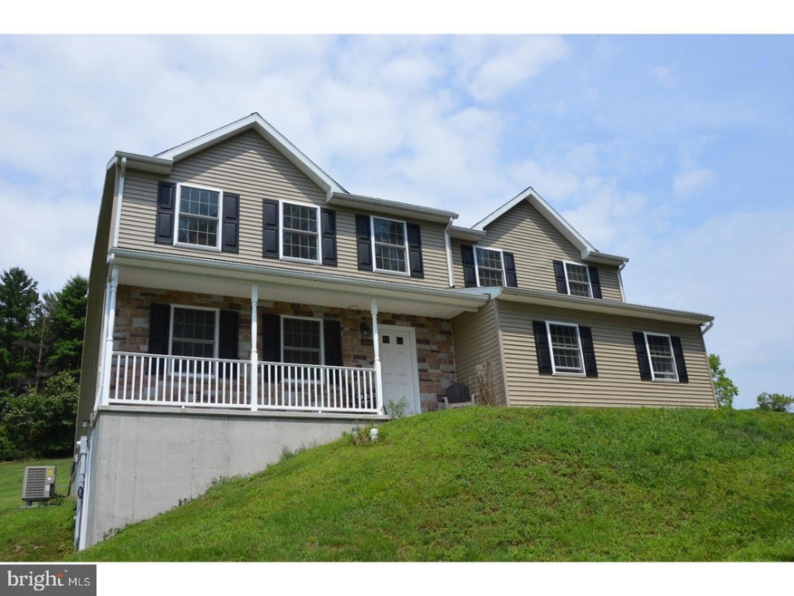 16 Fairway Dr, Ashland, PA 17921 - photo 1