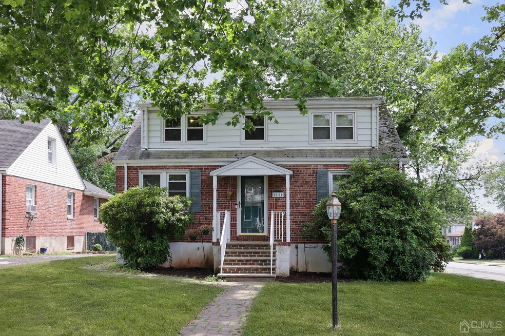 211 211 Hoover Ave Ave, Edison, NJ 0883 - photo 1