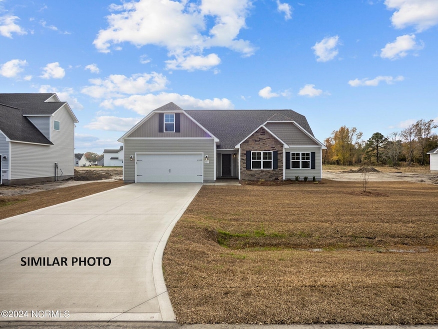 766 Aria Ln, Hubert, NC 28539 - photo 1
