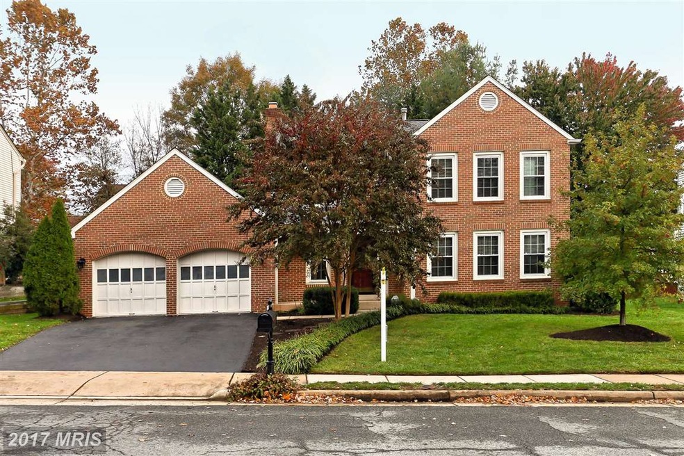 306 Tramore Ct, Sterling, VA 20164 - photo 1