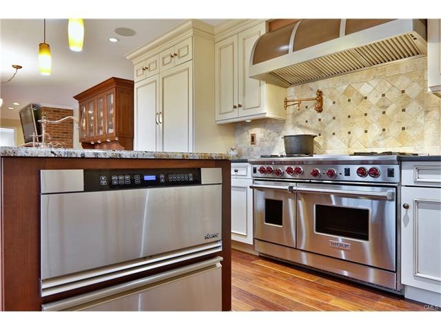 1068 Black Rock Turnpike, Easton, CT 06612 - photo 1