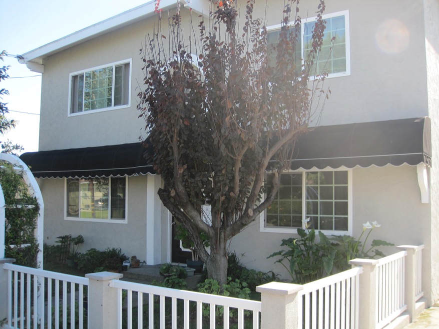 2308 Carnegie Ln unit D, Redondo Beach, CA 90278 - photo 1