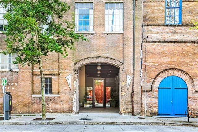 402 Julia St unit 308, New Orleans, LA 70130 - photo 1