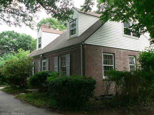 130 Maple Ave, North Haven, CT 06473 - photo 1