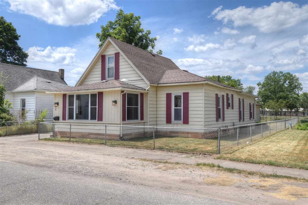 1053 Cone St, Elkhart, IN 46514 - photo 1