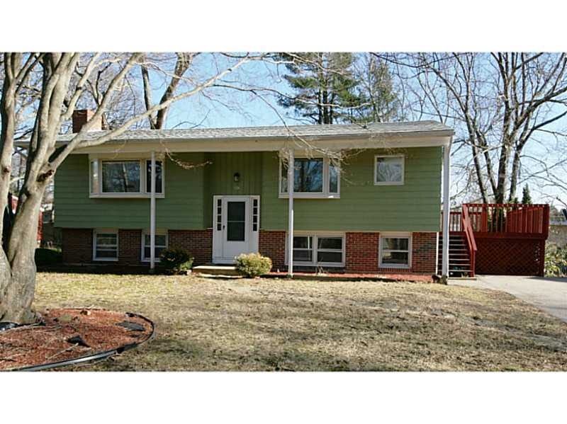 126 Greenwood Dr, Wakefield, RI 02879 - photo 1
