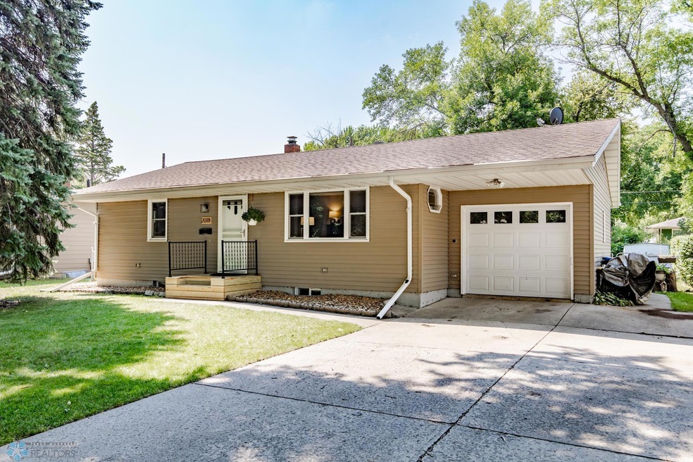 2018 9 1 2 St N, Fargo, ND 58102 - photo 1