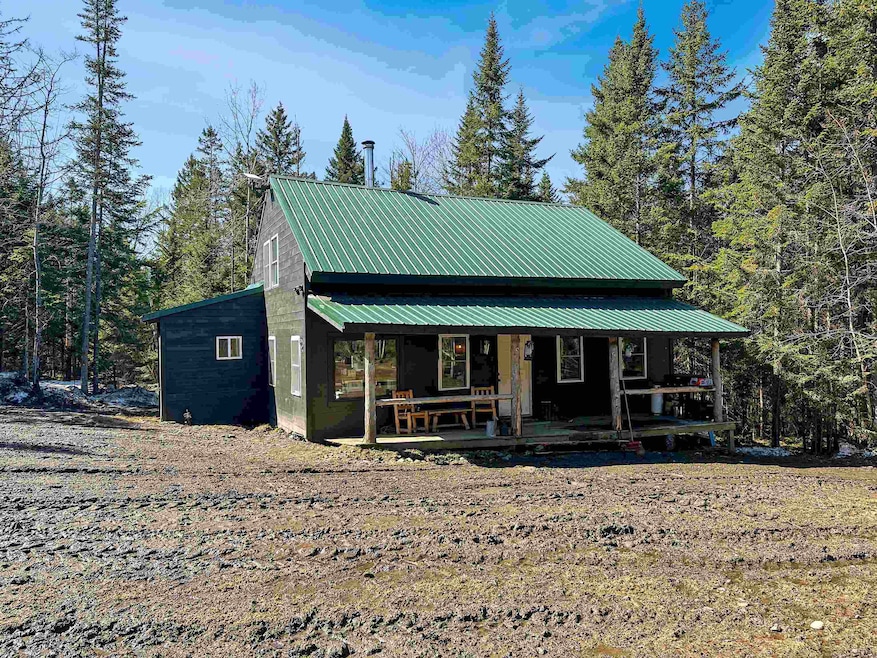 719 Piper Hill Rd, Stewartstown, NH 03576 - photo 1