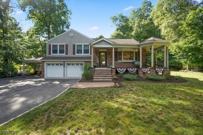 16 Grove Ave, Morris Plains, NJ 07950 - photo 1