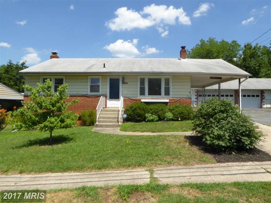 5401 76th Ave, Hyattsville, MD 20784 - photo 1