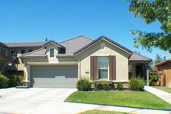 382 Mendocino Ct, Oakdale, CA 95361 - photo 1